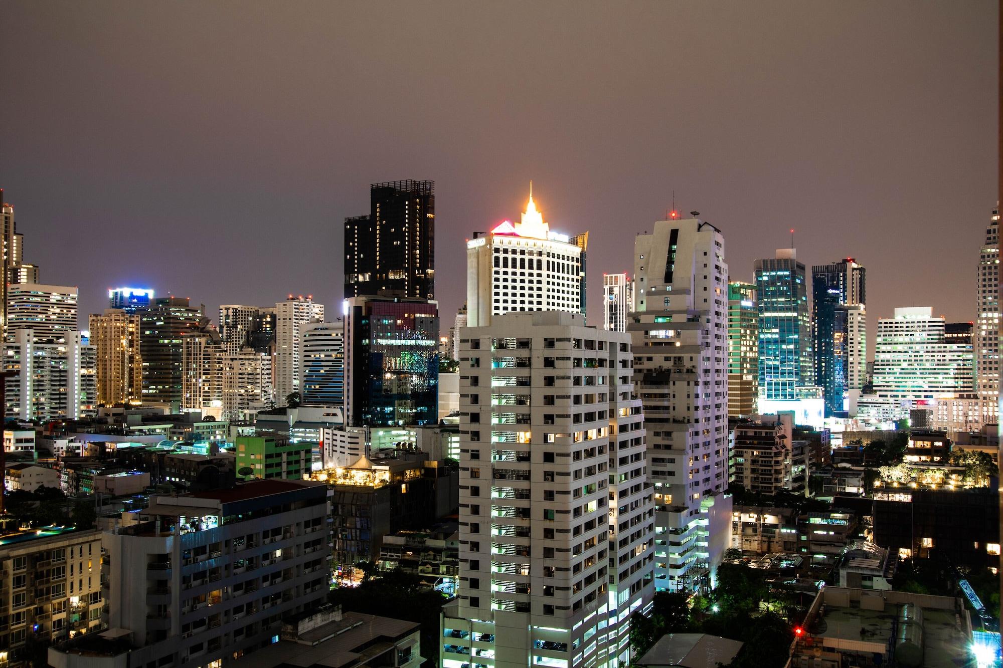 Teja Hotel Bangkok Exterior photo